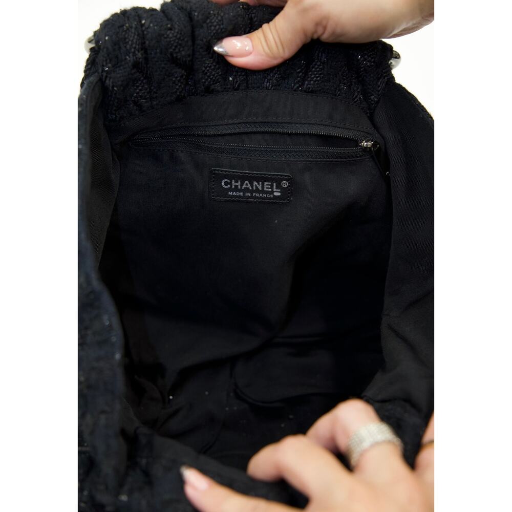 CHANEL 2005 CC Black Tweed Tote Bag - Picture 10 of 10